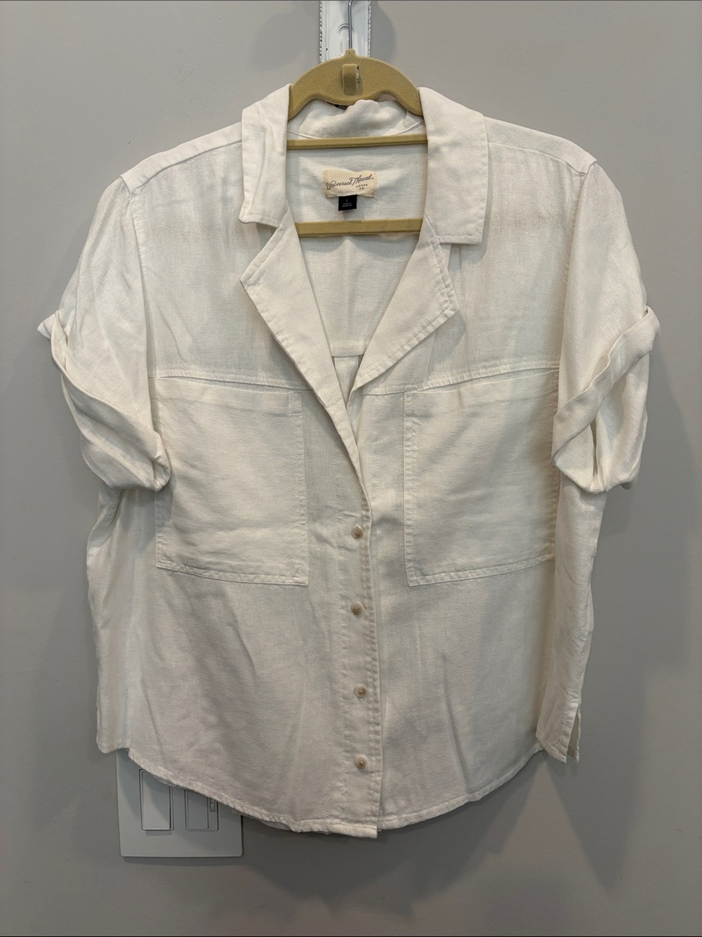 Universal Thread Cream Short Sleeve Button-Front Shirt